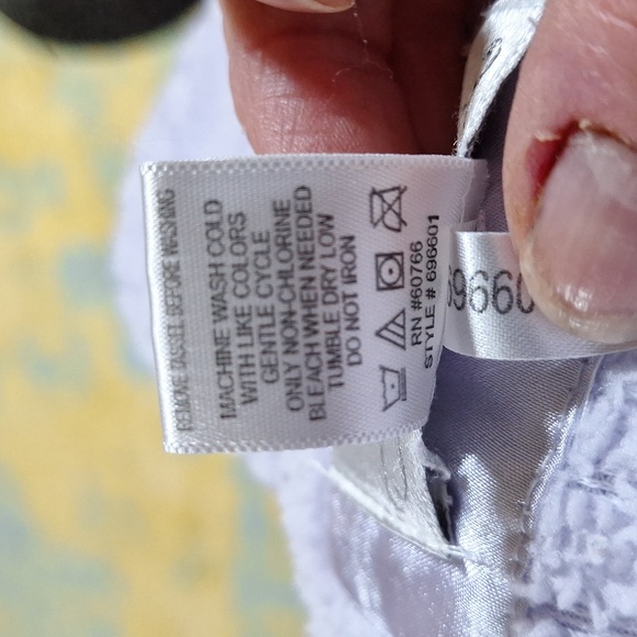 Oscar de la Renta violet S/M house coat/ robe - Picture 7 of 11